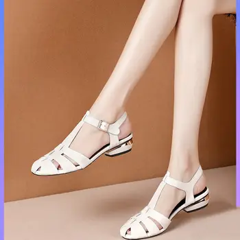 Skórzane puste sandały Baotou, kobiety koreańskiej buty damskie na niskim obcasie, Lato 2022, Nowe buty z klamrą i paskiem, Duży Rozmiar 42